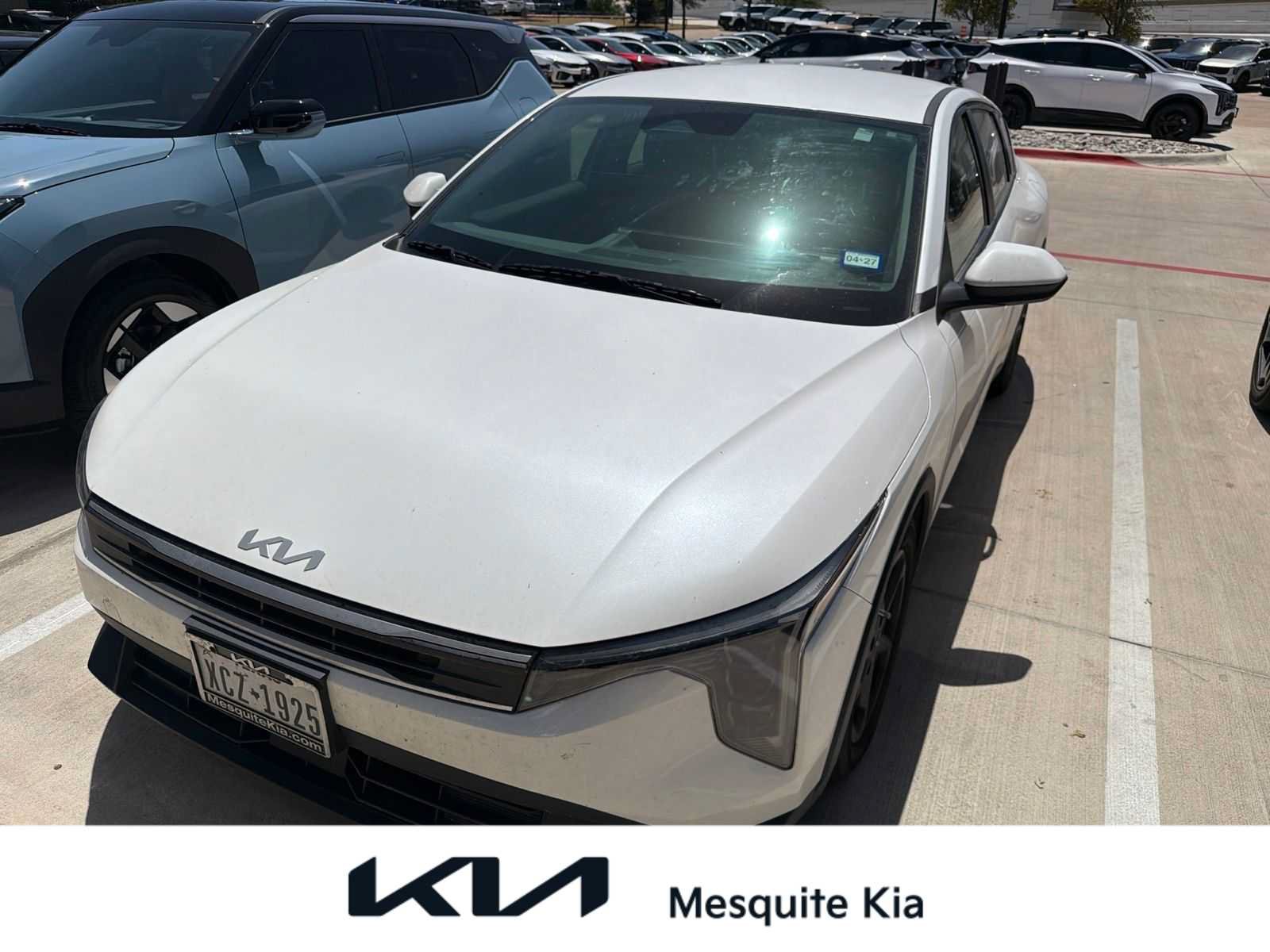 Certified 2025 Kia K4 FWD image 1