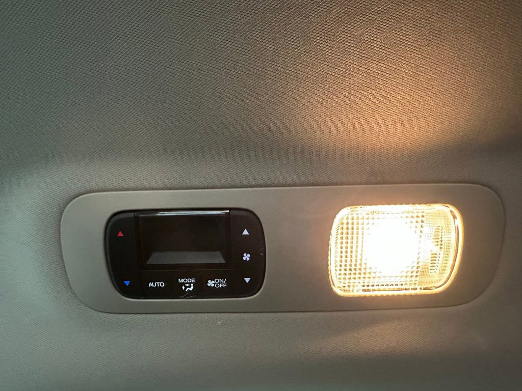 Used 2025 Honda Odyssey EX-L image 53