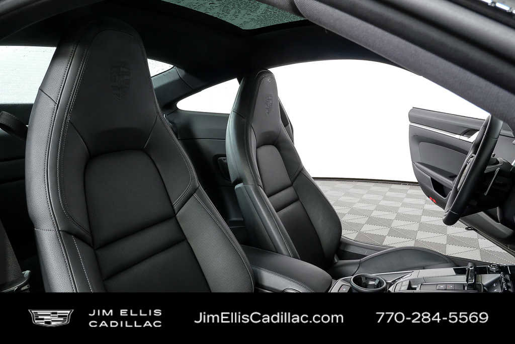 Used 2024 Porsche 911 Carrera w/ Premium Package image 21