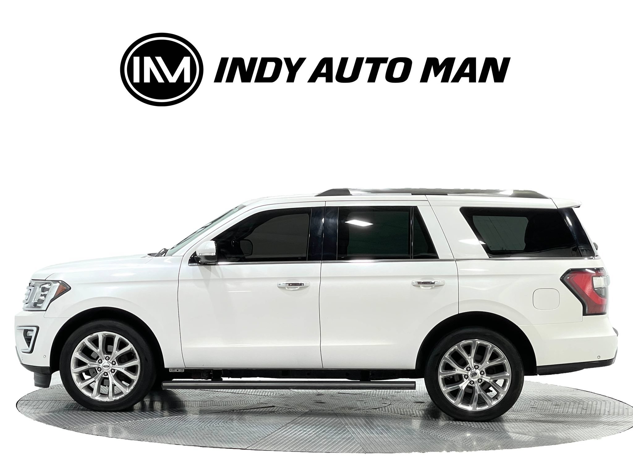 Used 2019 Ford Expedition Limited w/ Equipment Group 302A AWD/4WD image 7