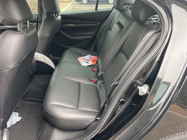 Used 2020 MAZDA MAZDA3 AWD Sedan w/ Select Package image 7