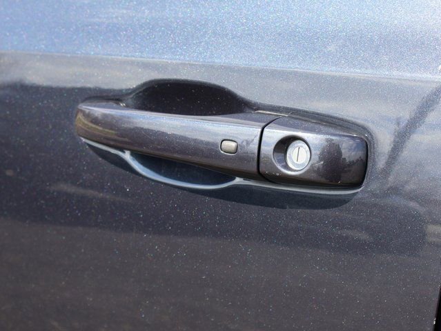 Used 2019 Chrysler 300 S image 20