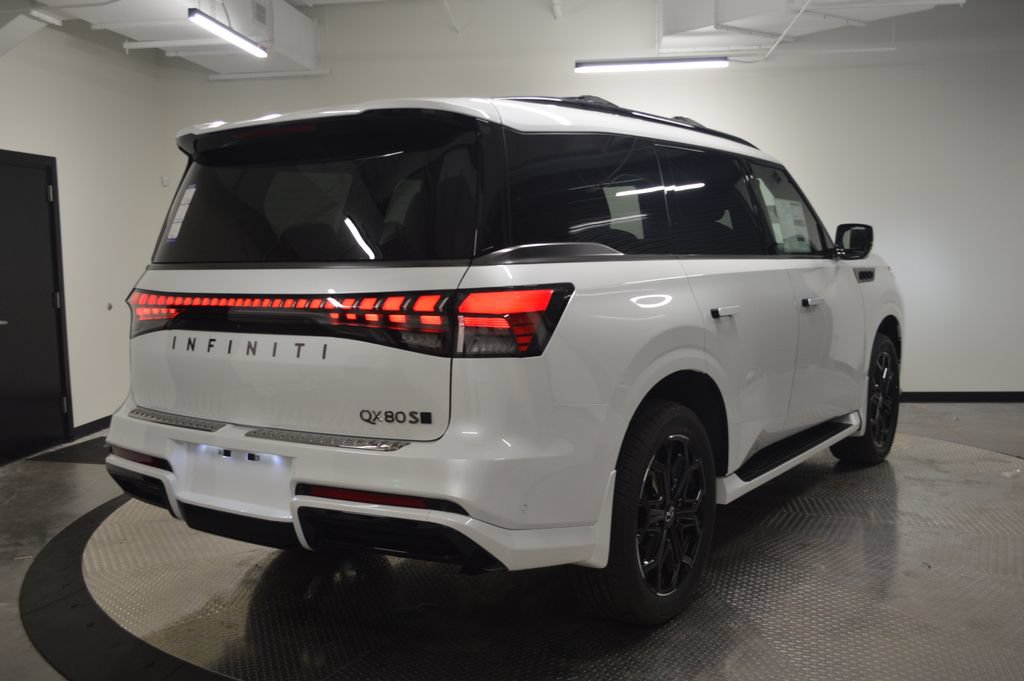 New 2026 INFINITI QX80 4WD w/ Sport Exterior Package image 5