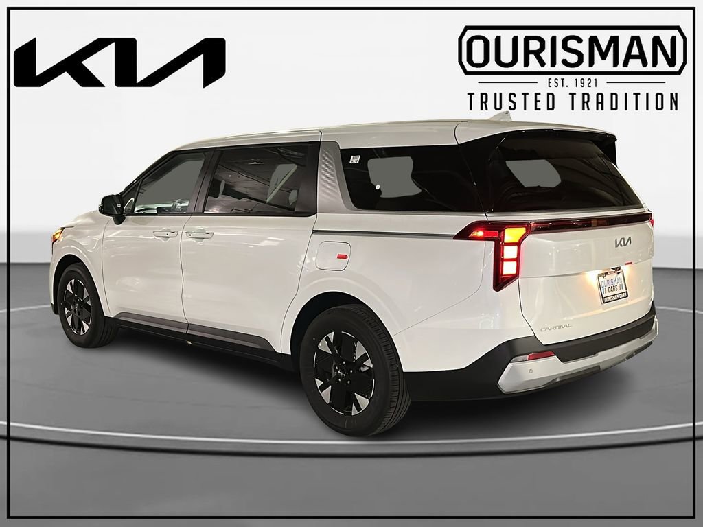 New 2026 Kia Carnival LXS FWD image 3
