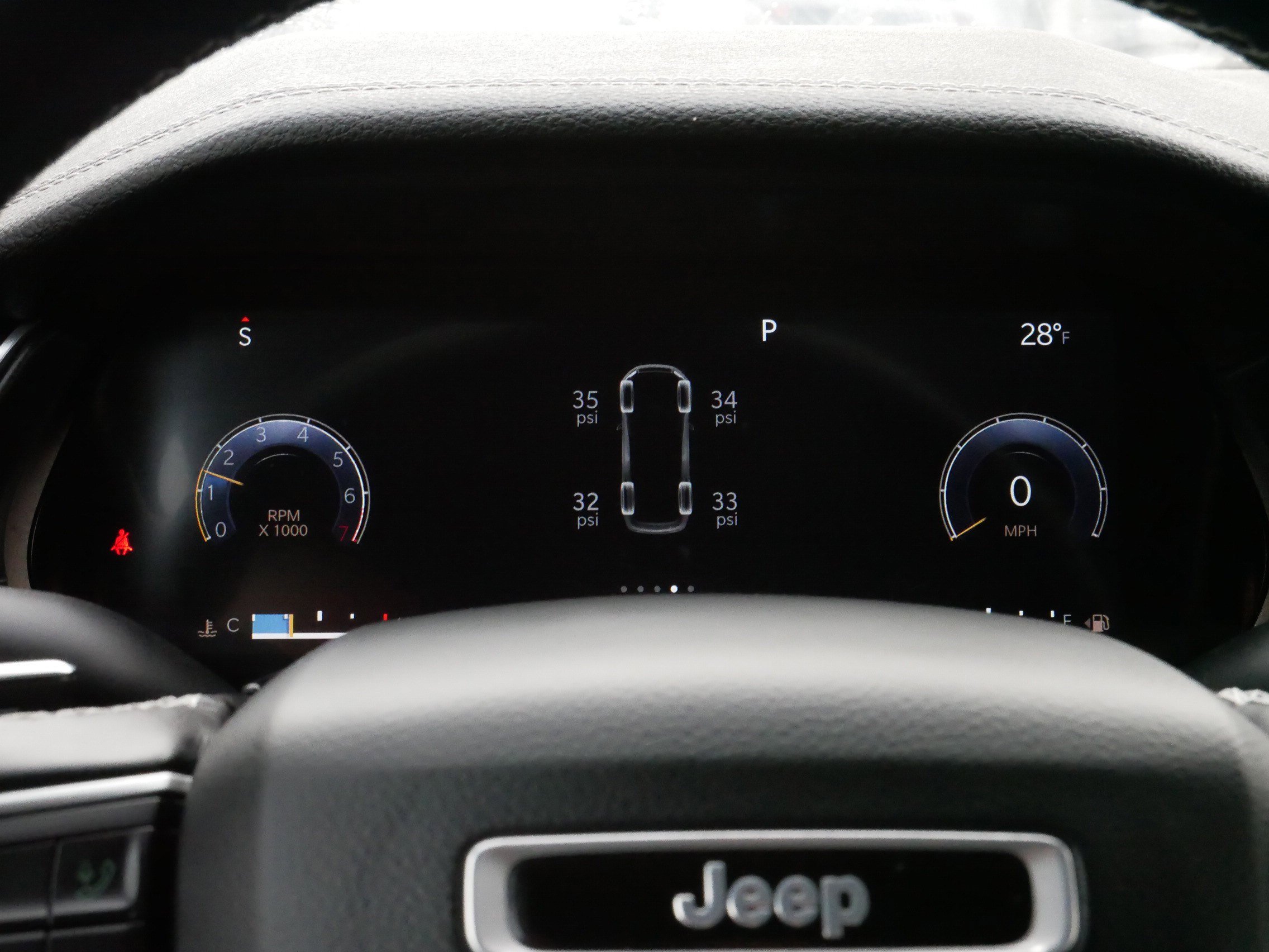 Used 2022 Jeep Grand Cherokee Limited image 21