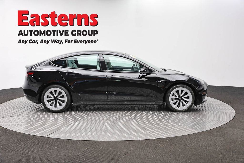 Used 2022 Tesla Model 3 image 4