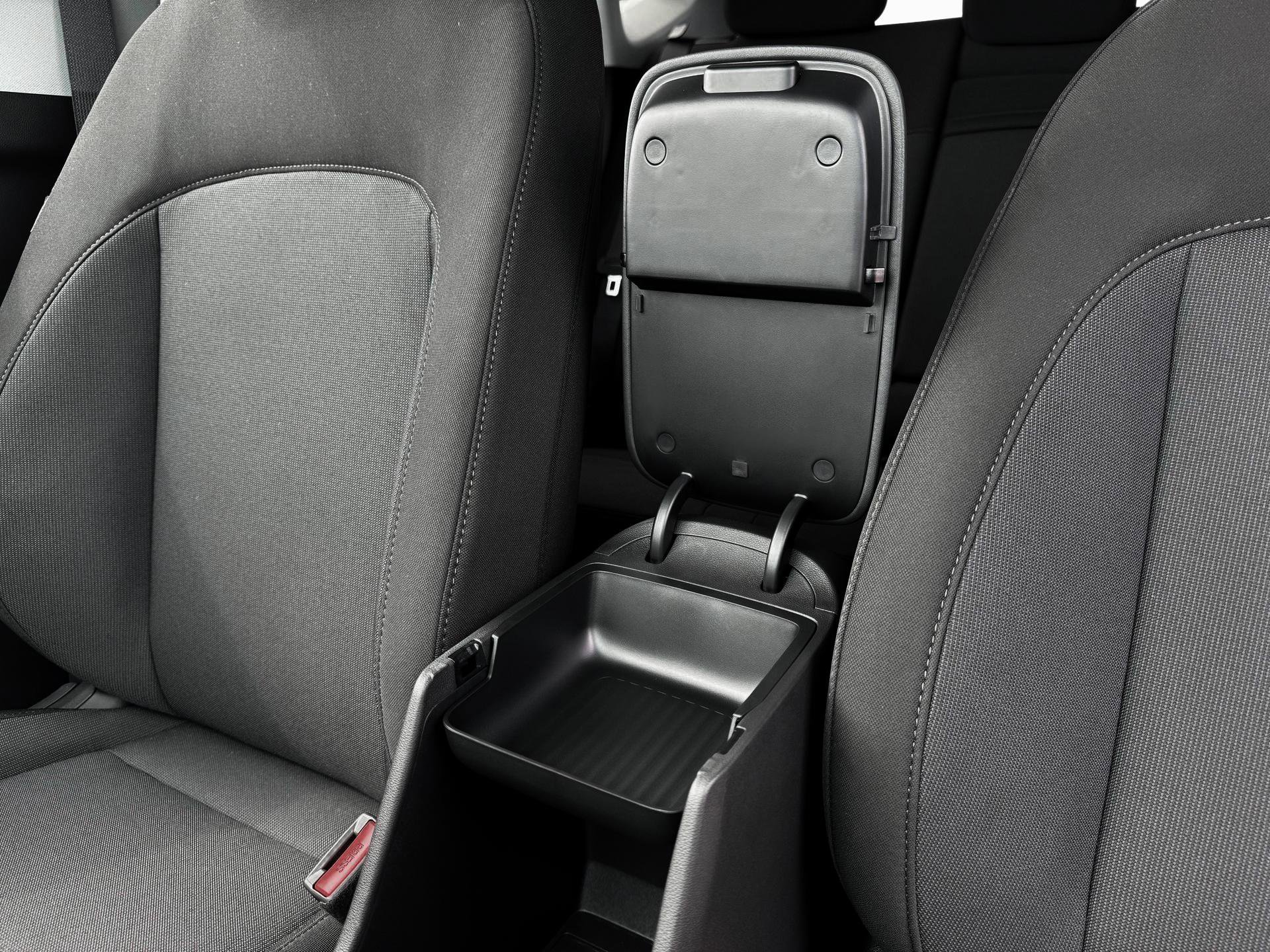 New 2025 Hyundai Kona SEL image 18