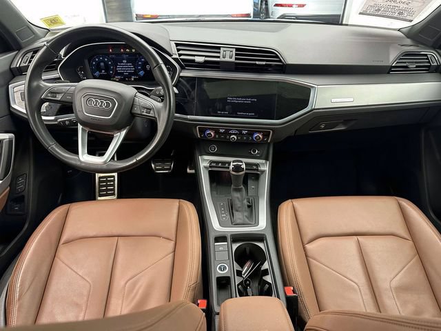 Used 2023 Audi Q3 2.0T Premium Plus w/ Premium Plus Package AWD/4WD image 14