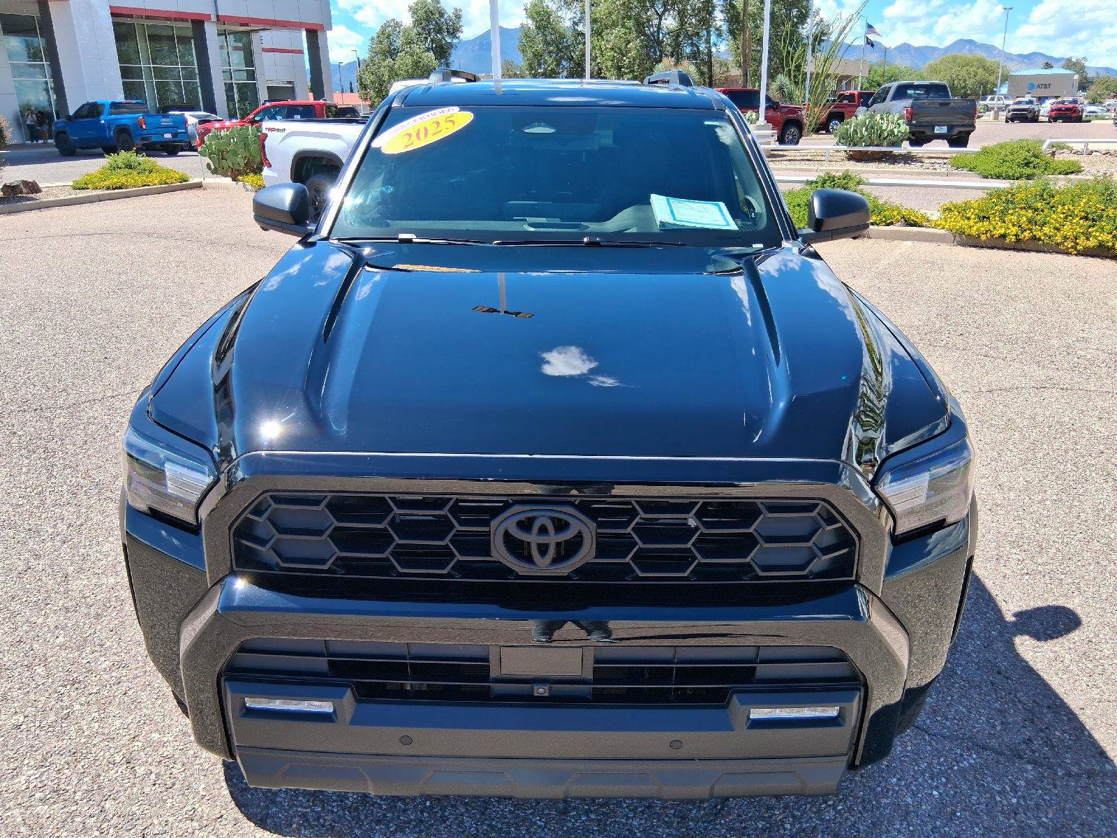 Used 2025 Toyota 4Runner TRD Off-Road Premium AWD/4WD image 10