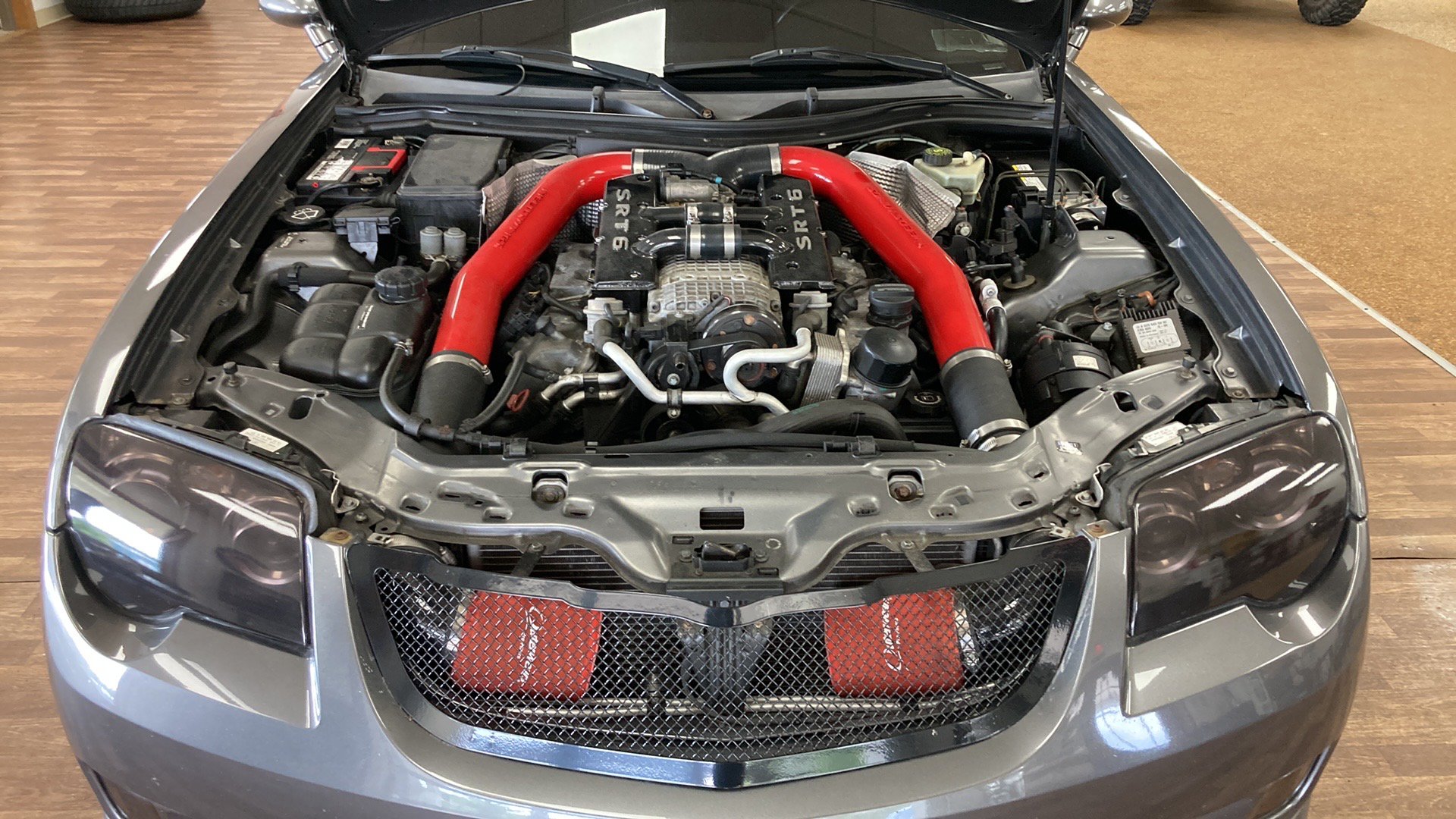 Used 2005 Chrysler Crossfire SRT-6 RWD image 17