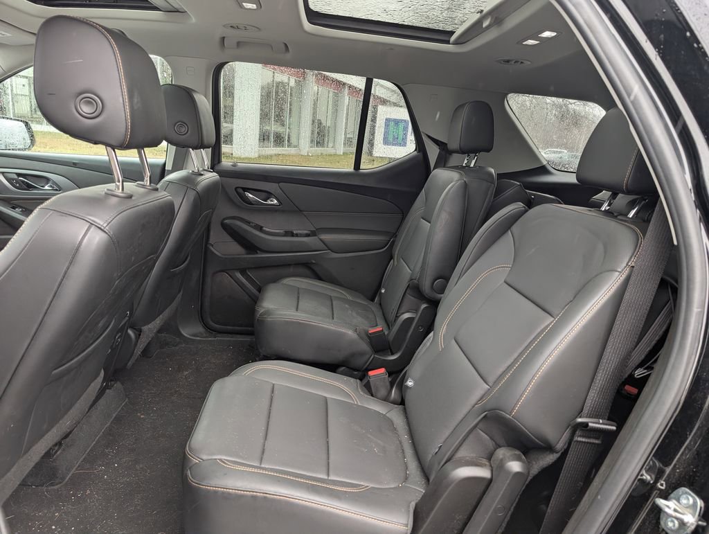 Used 2020 Chevrolet Traverse Premier w/ Redline Edition image 14