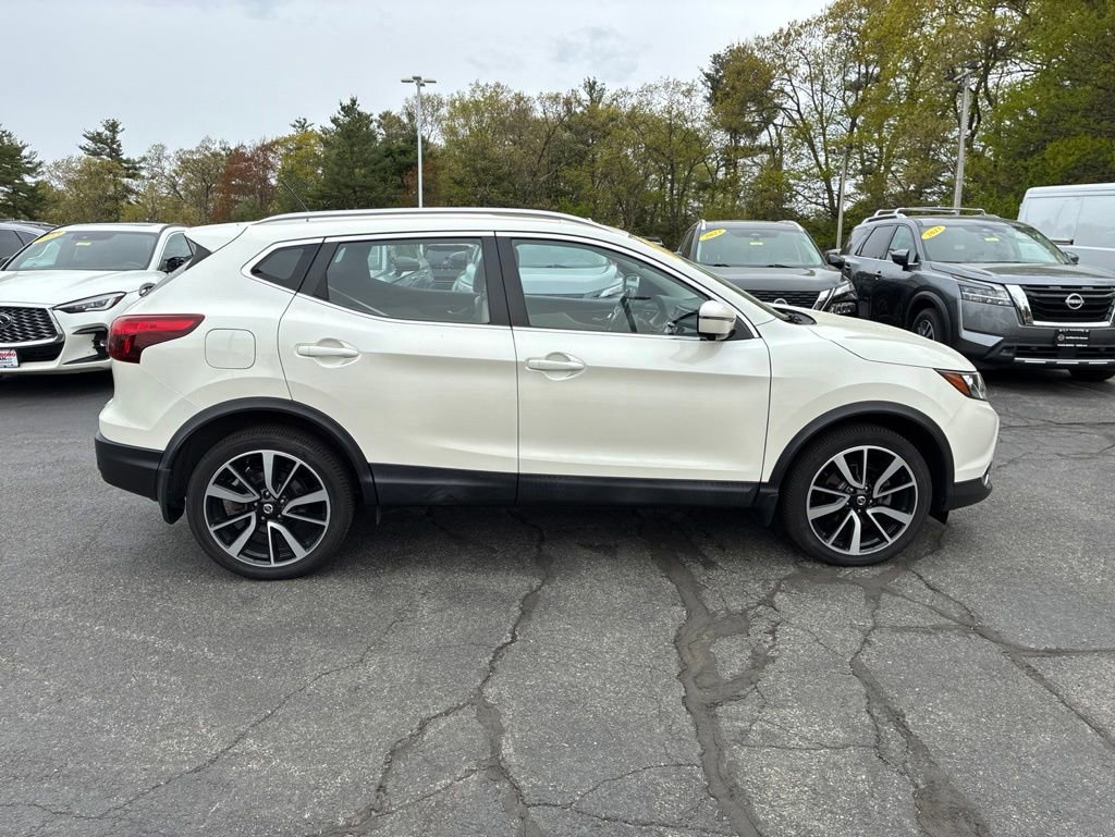 Certified 2019 Nissan Rogue Sport SL w/ Premium Package AWD/4WD image 8