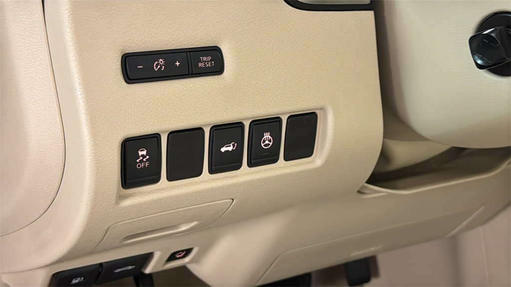 Used 2015 Nissan Murano Platinum w/ Platinum Technology Package image 29