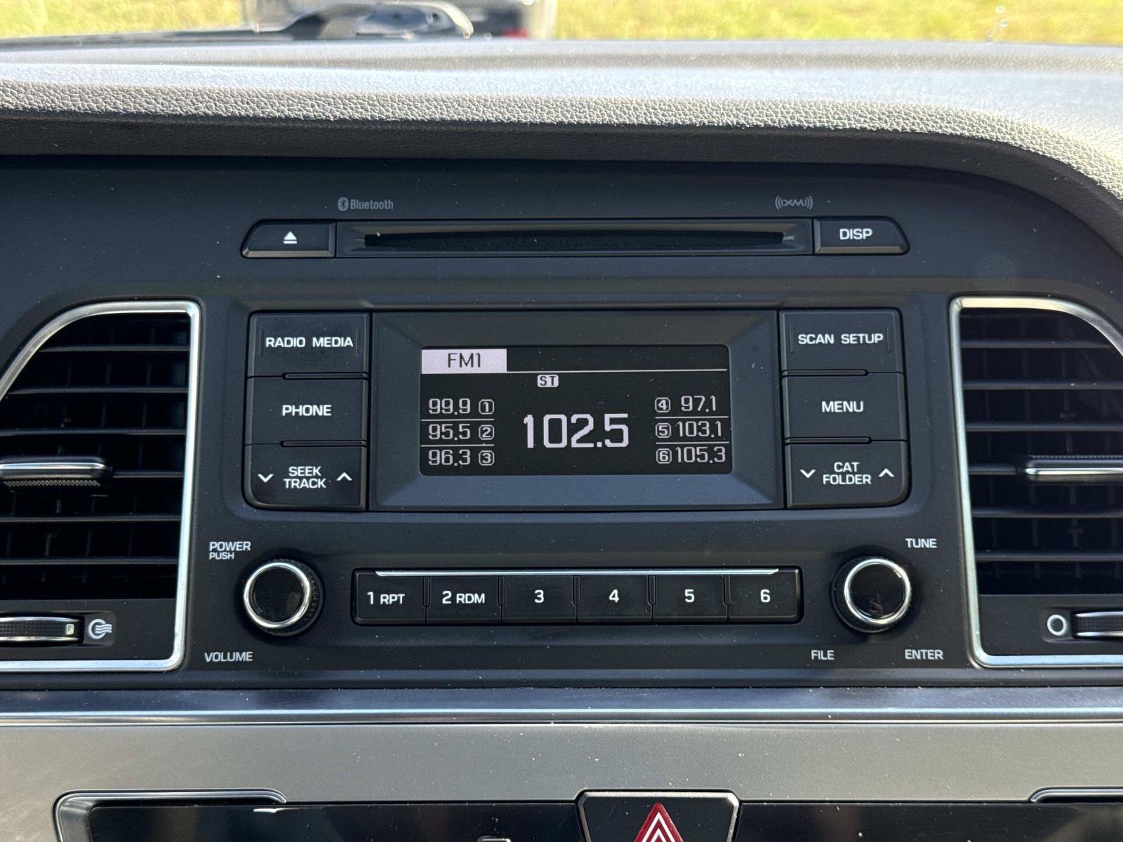 Used 2017 Hyundai Sonata SE FWD image 9