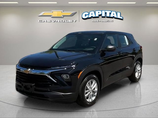 Used 2024 Chevrolet TrailBlazer LS FWD image 1