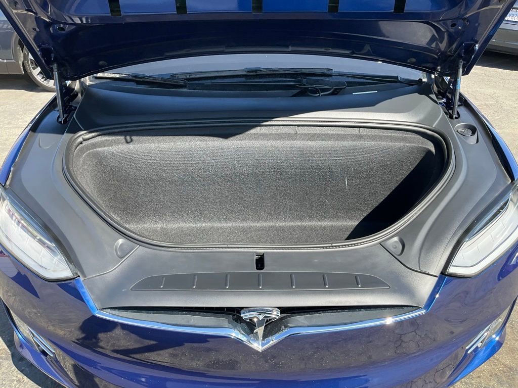 Used 2020 Tesla Model X Long Range image 12