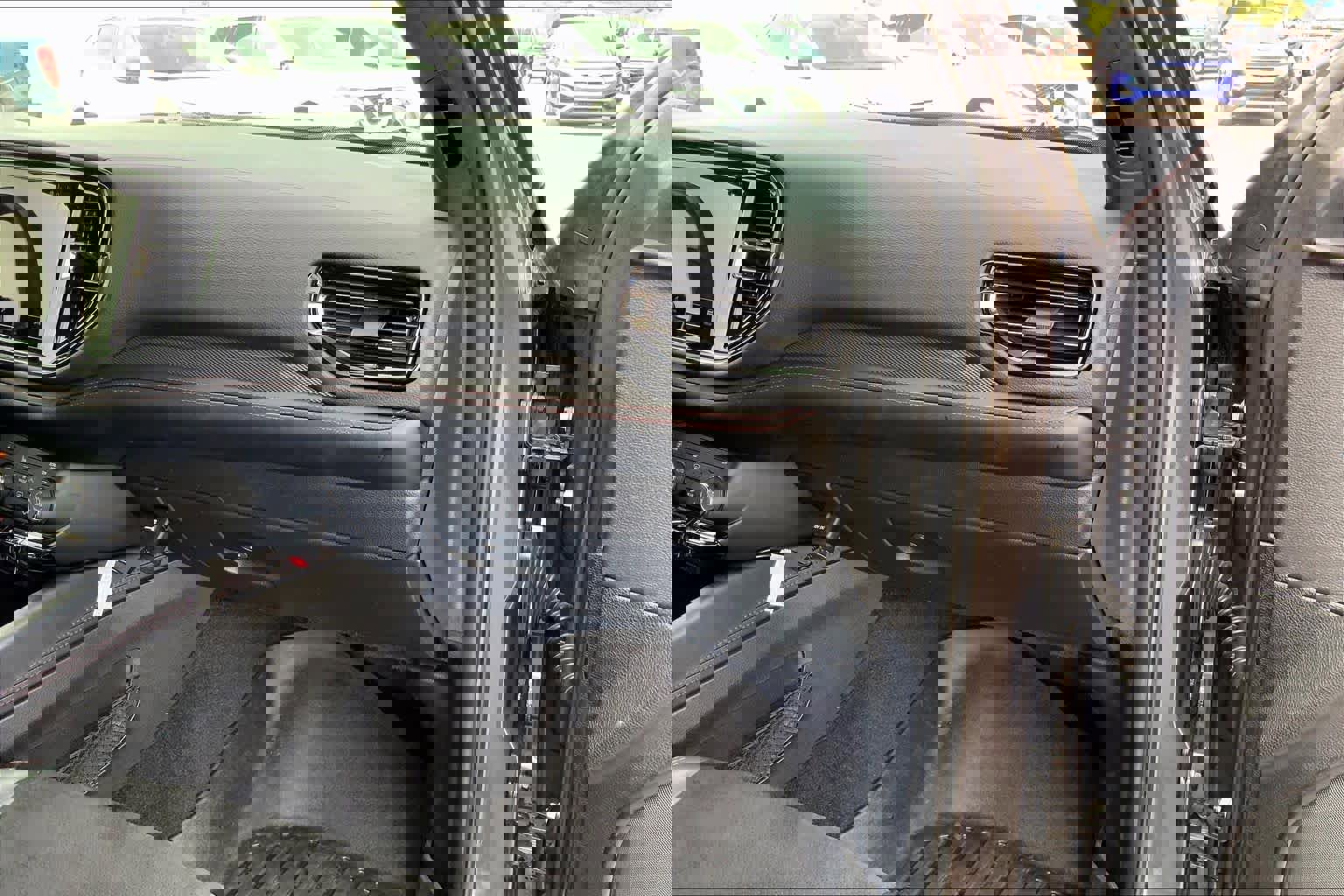 Used 2021 Dodge Durango R/T w/ Blacktop Package image 18