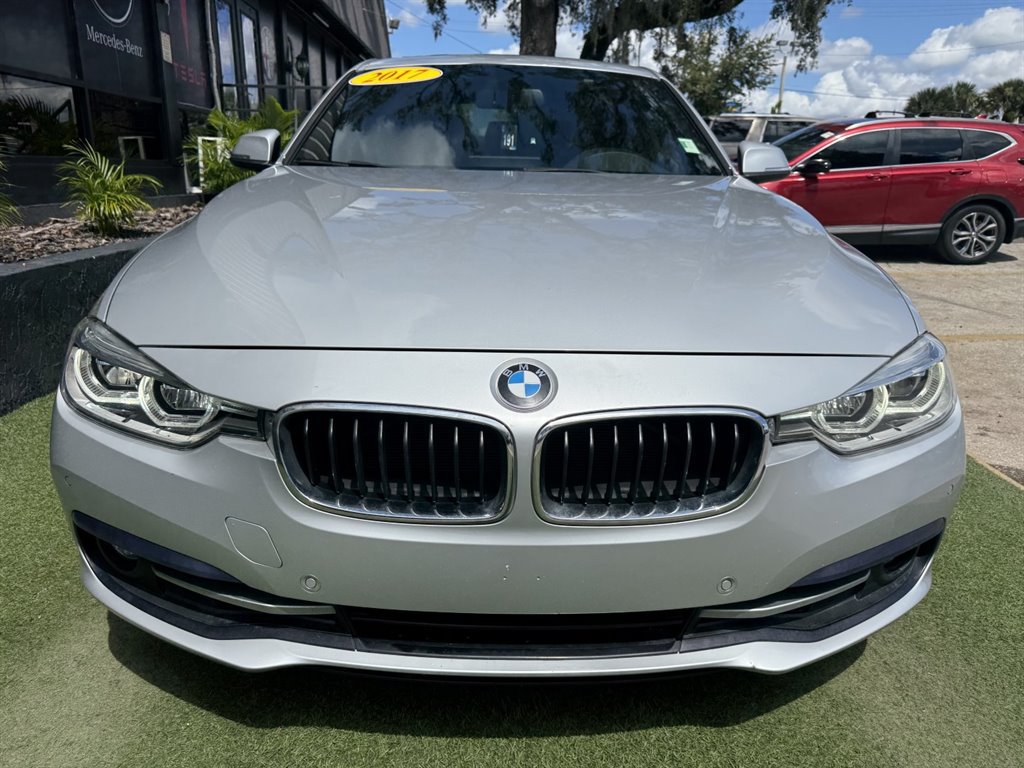 Used 2017 BMW 330i Sedan RWD image 2