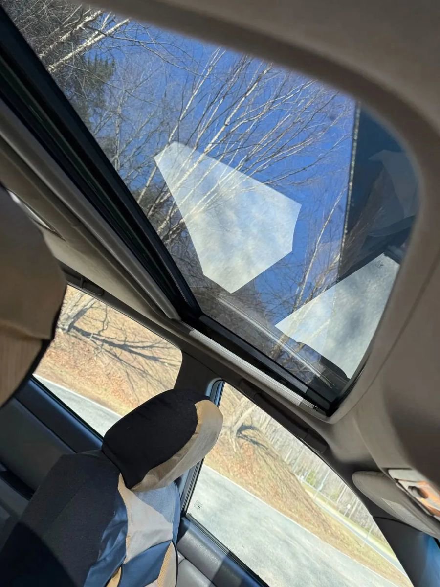 Used 2001 Toyota Avalon XL FWD image 17