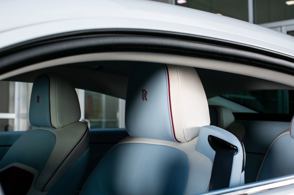 Used 2024 Rolls-Royce Spectre w/ Spectre Launch Package image 15