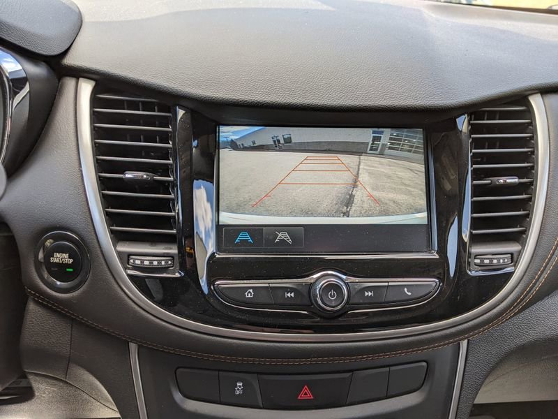 Used 2017 Chevrolet Trax LT w/ Driver Confidence Package image 25