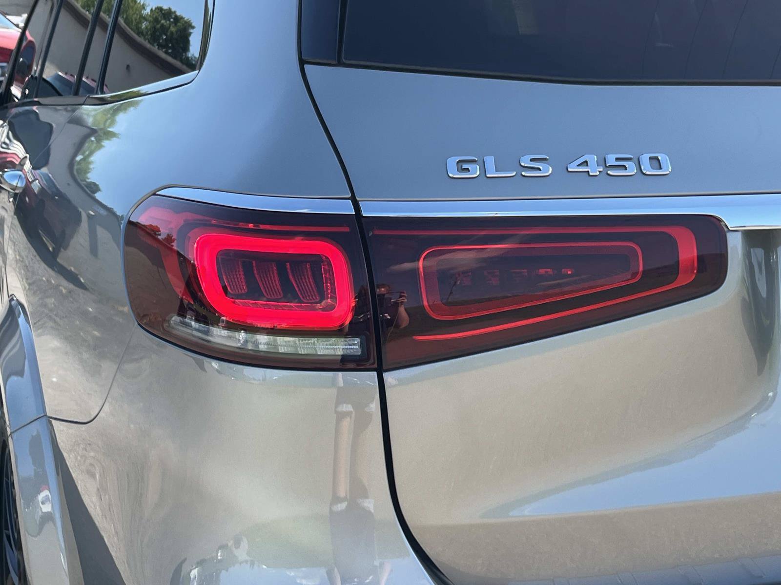 Certified 2022 Mercedes-Benz GLS 450 4MATIC image 10