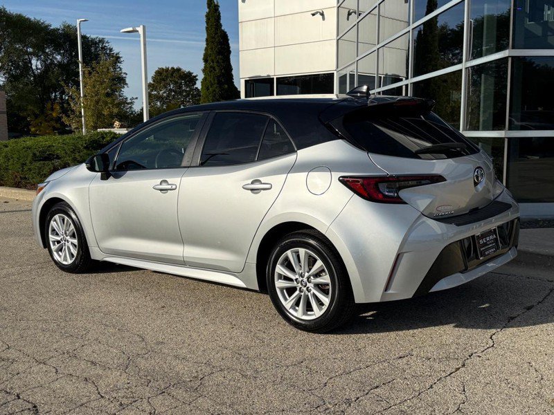Used 2023 Toyota Corolla SE FWD image 5