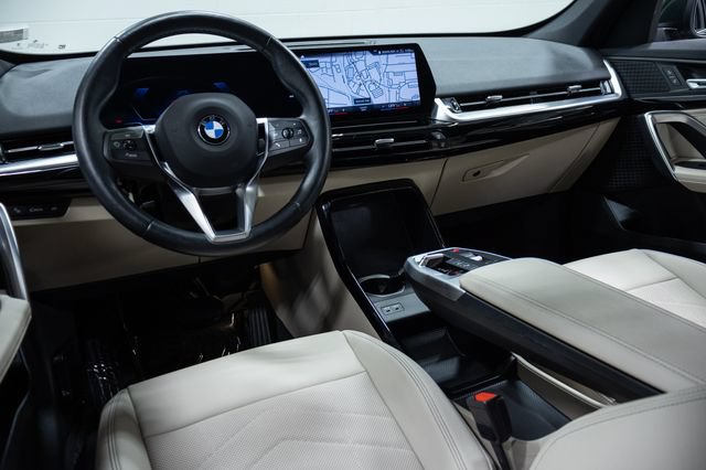 Used 2023 BMW X1 xDrive28i AWD/4WD image 19