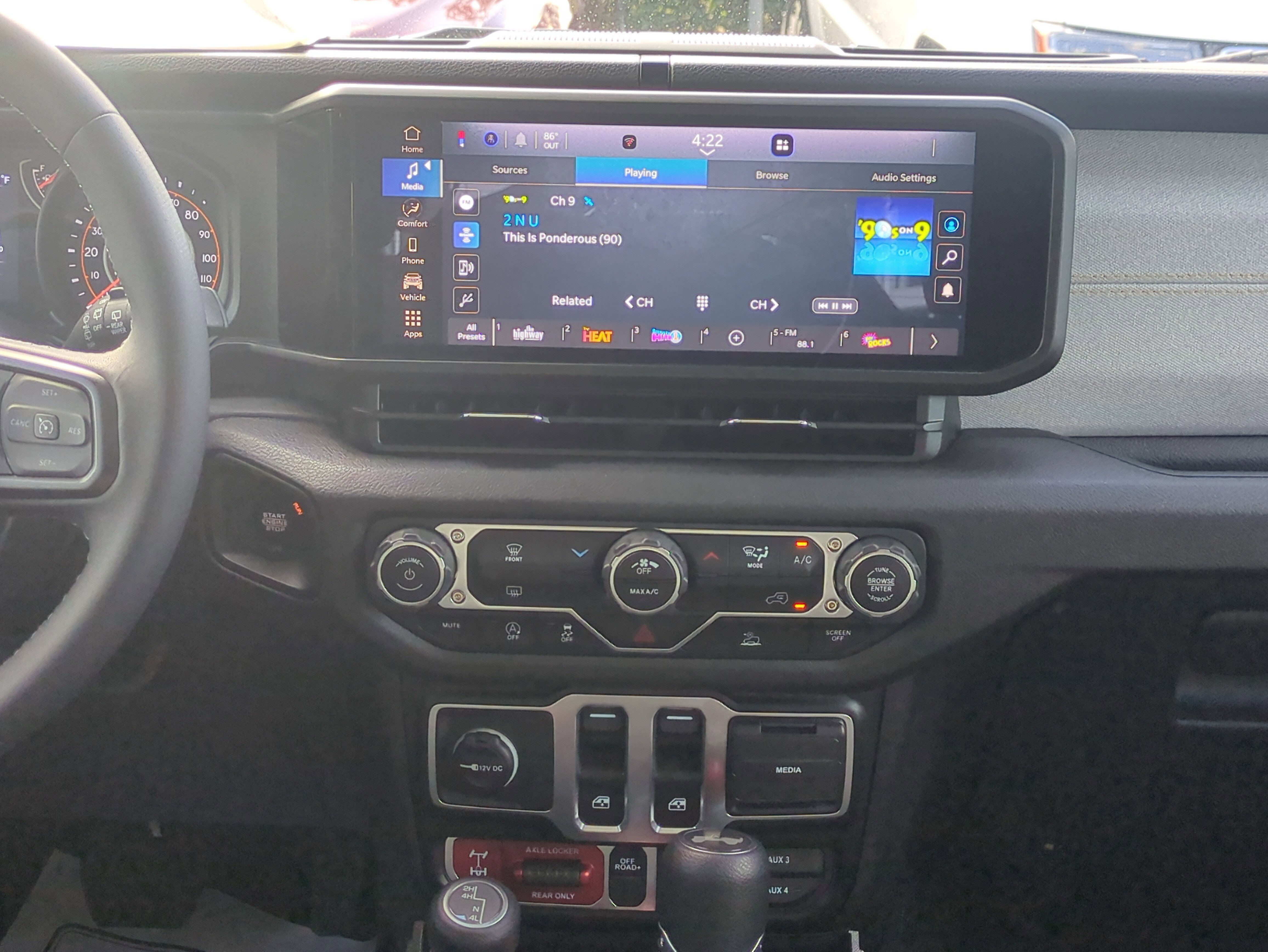 Certified 2025 Jeep Wrangler Willys image 20