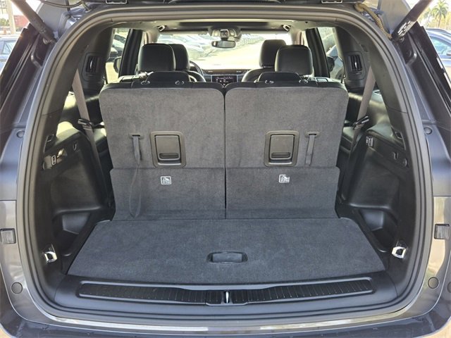 Used 2022 Jeep Grand Cherokee L Laredo image 14