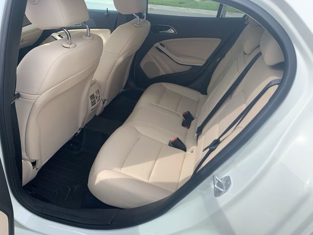 Used 2017 Mercedes-Benz GLA 250 image 11