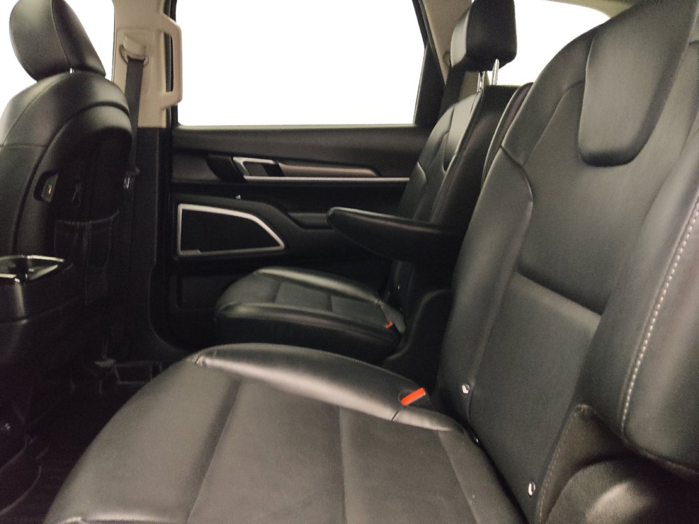 Used 2020 Kia Telluride S FWD image 18