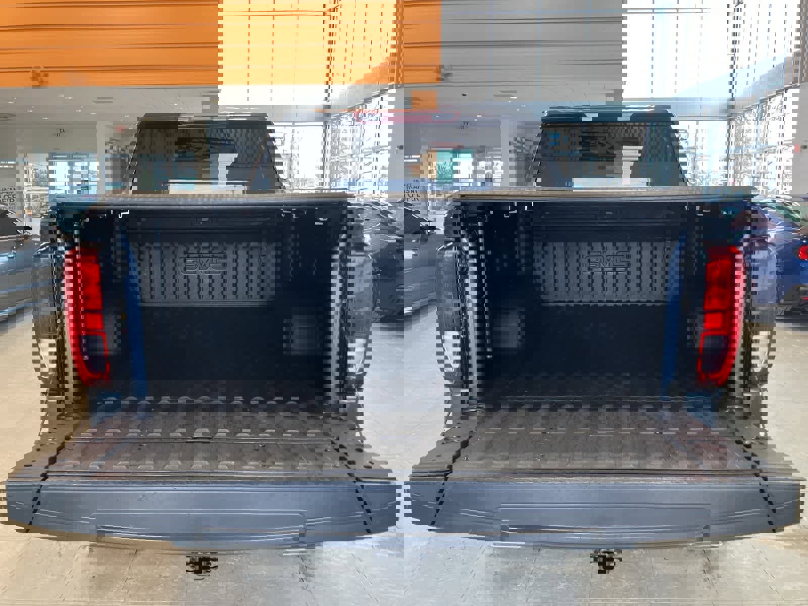 Used 2021 GMC Sierra 1500 Elevation image 27