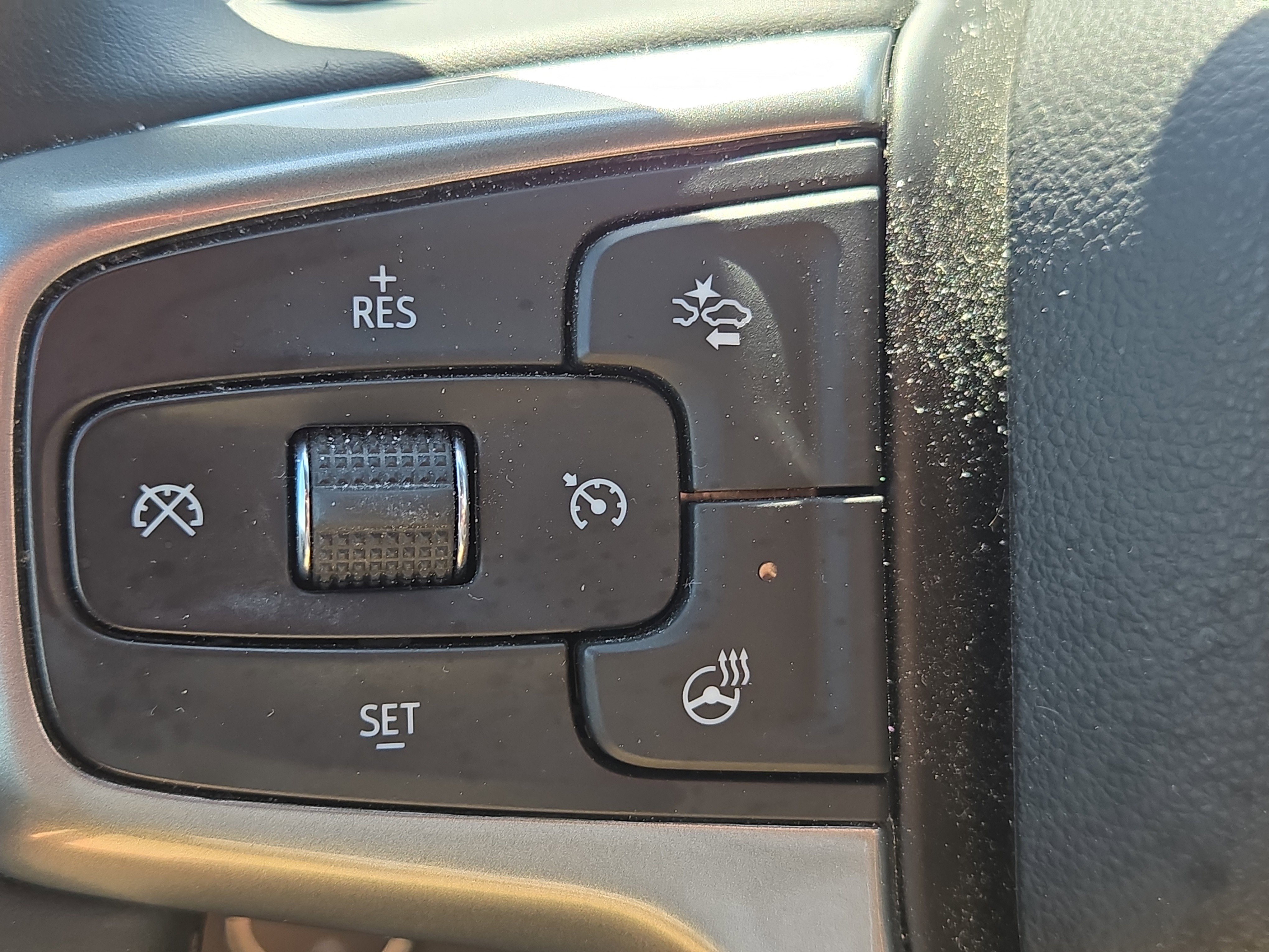 Used 2023 Chevrolet Silverado 1500 LT image 23