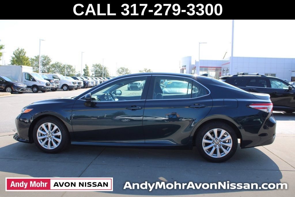 Used 2020 Toyota Camry LE FWD image 4