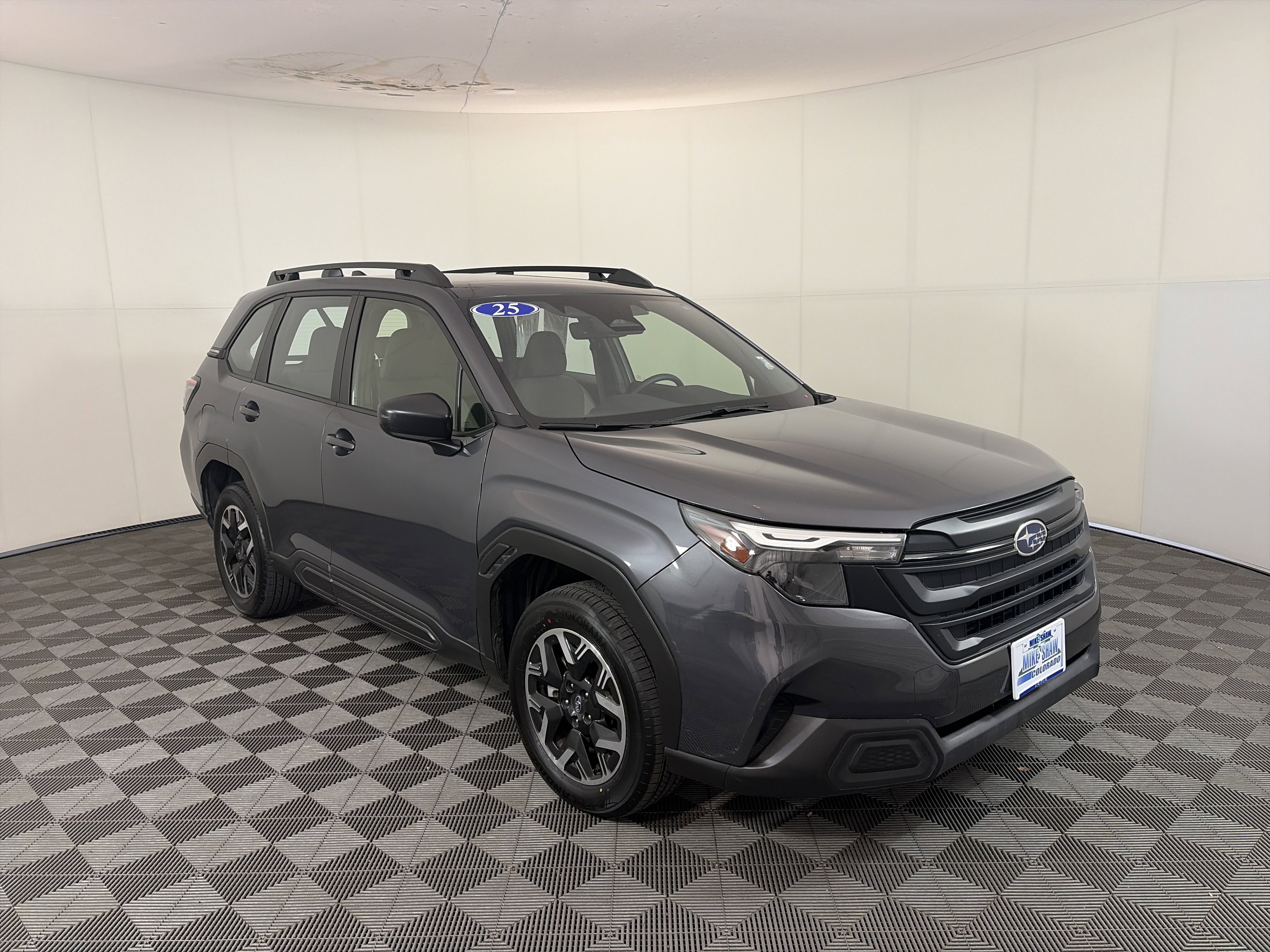Used 2025 Subaru Forester w/ Convenience Package #1 image 3