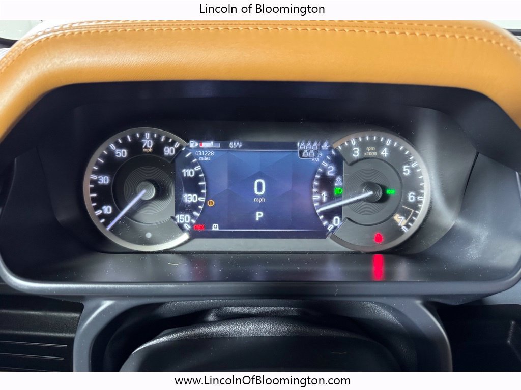 Used 2023 Land Rover Defender 110 X-Dynamic SE AWD/4WD image 18