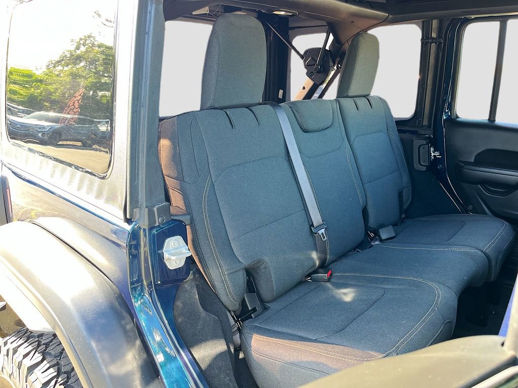 Certified 2025 Jeep Wrangler Willys image 24