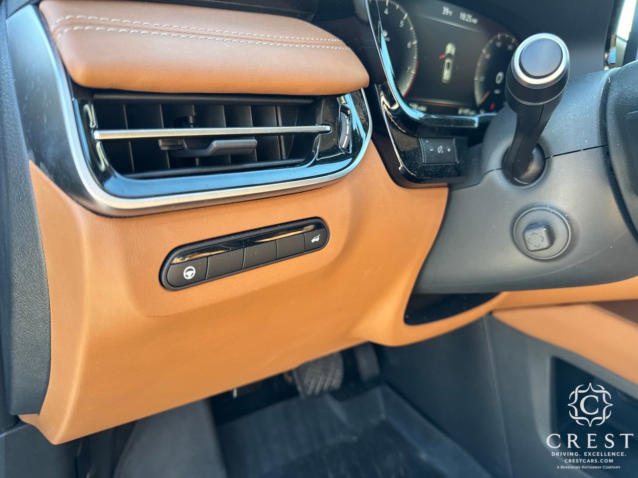 Used 2023 INFINITI QX60 Sensory image 15