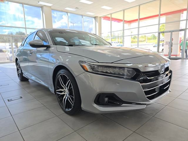 Used 2021 Honda Accord Touring image 3