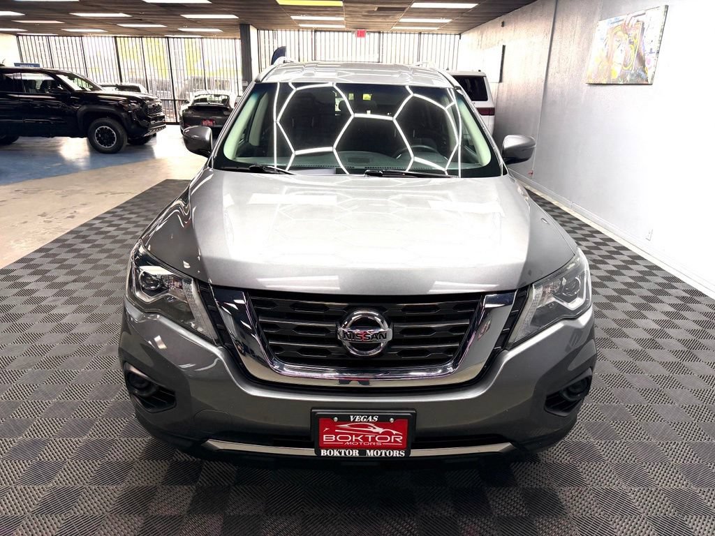 Used 2020 Nissan Pathfinder S AWD/4WD image 6