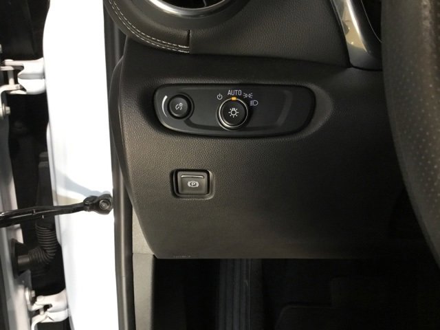 Used 2025 Chevrolet Blazer LT image 35