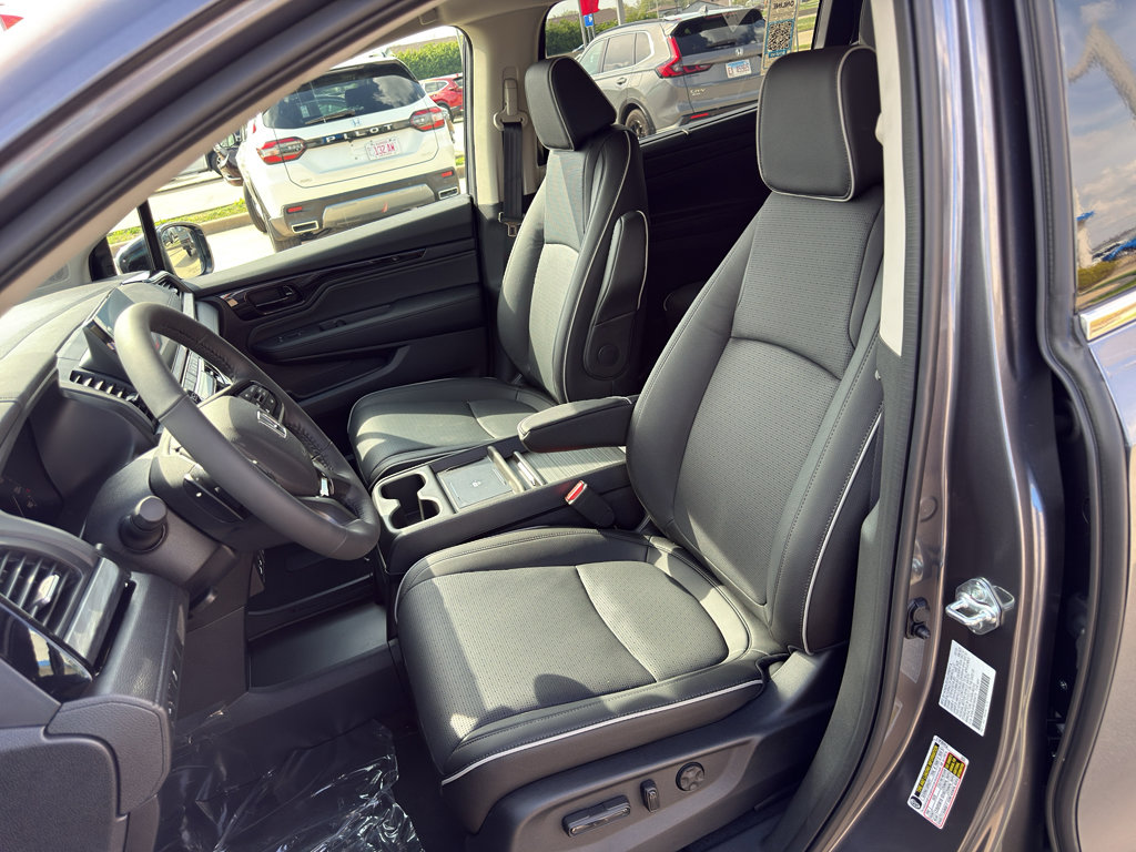 New 2026 Honda Odyssey Elite image 11