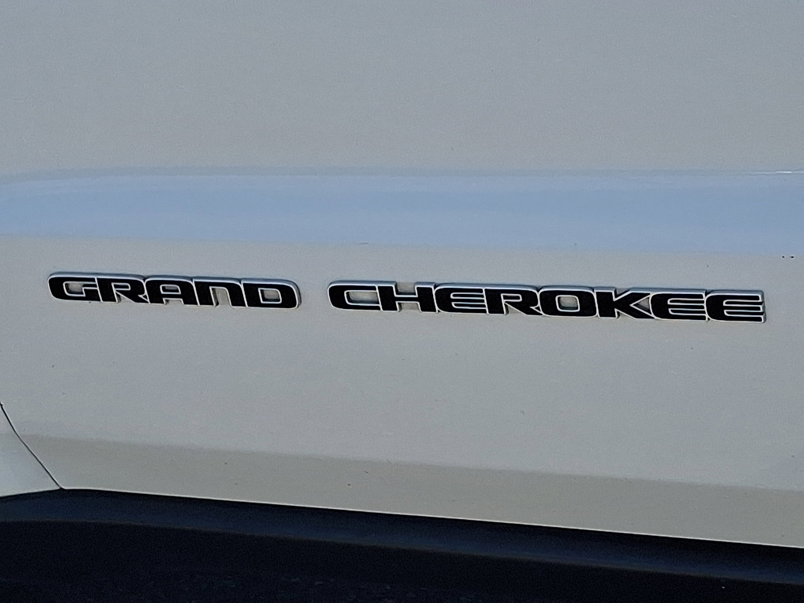 Used 2019 Jeep Grand Cherokee Limited AWD/4WD image 31
