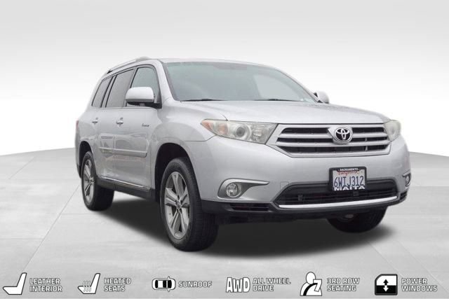 Used 2012 Toyota Highlander Limited w/ Tow Pkg image 1