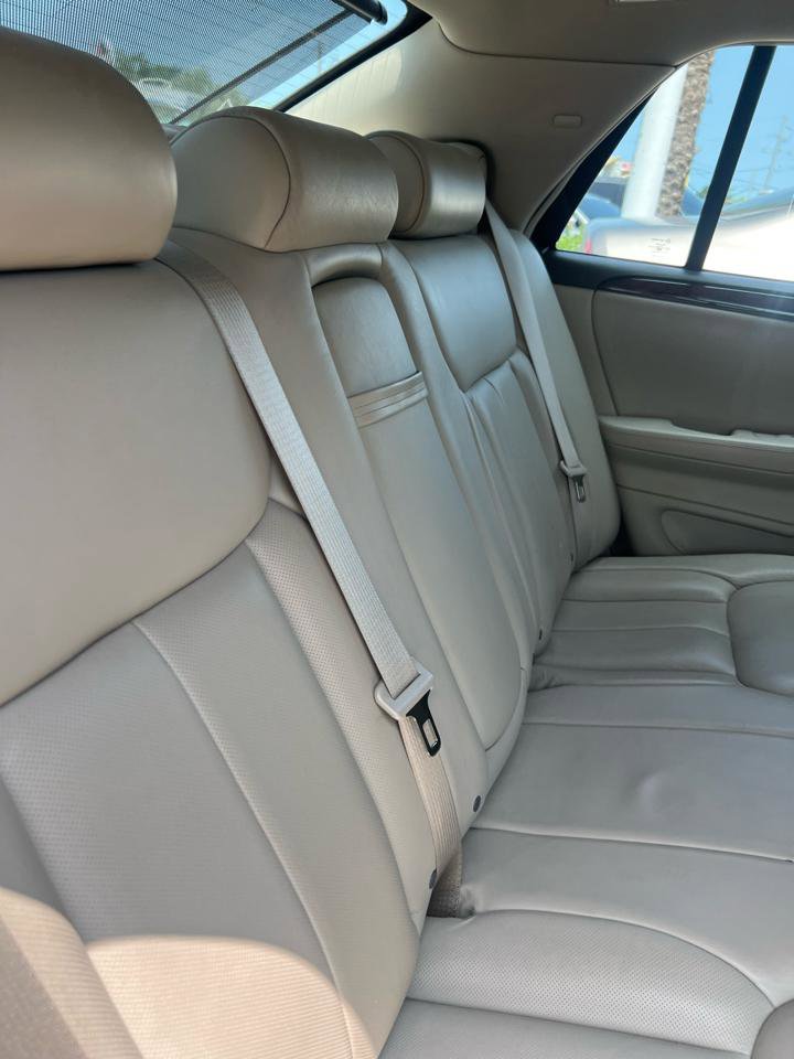 Used 2008 Cadillac DTS Luxury II FWD image 5