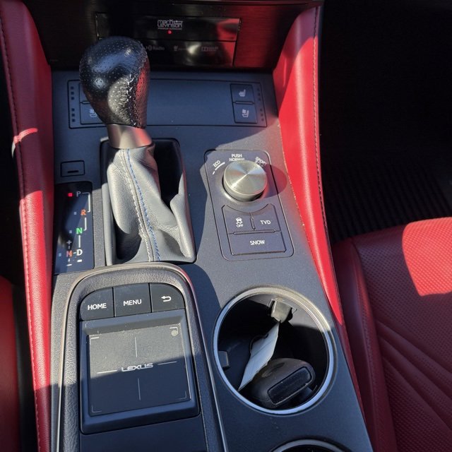 Used 2015 Lexus RC F image 31