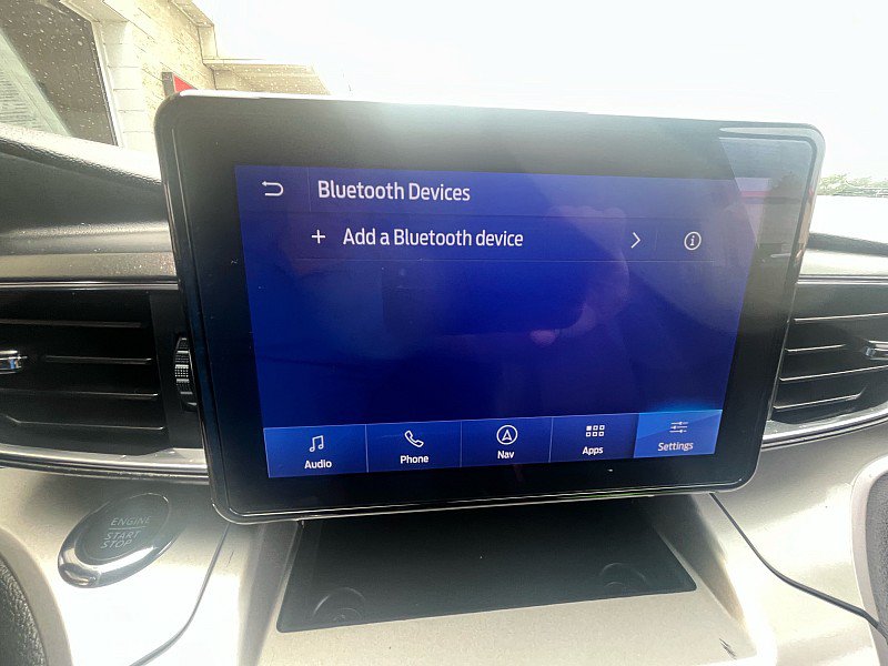 Used 2022 Ford Explorer XLT AWD/4WD image 32