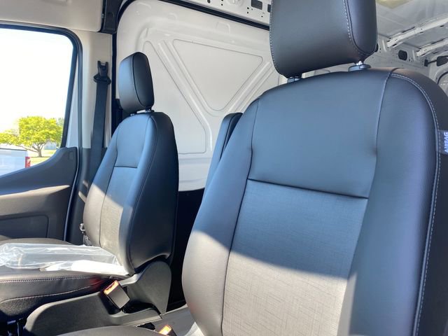 New 2025 Ford Transit 150 148 Medium Roof AWD image 11