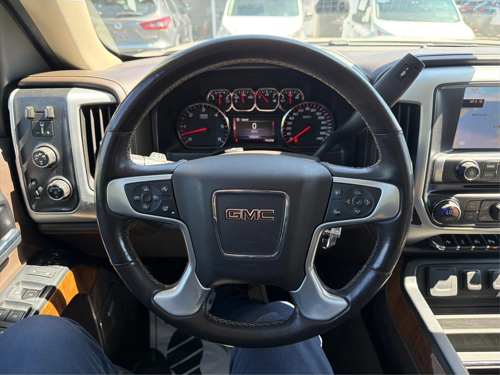 Used 2014 GMC Sierra 1500 SLT w/ SLT Crew Cab Value Package AWD/4WD image 20